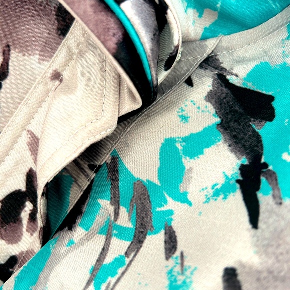 Dress - Picture 5 of 6